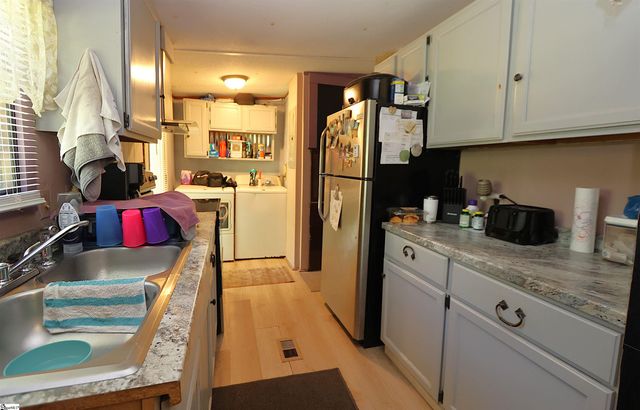 251 Crenshaw Road, Cowpens, SC 29330