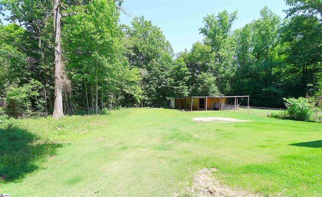 251 Crenshaw Road, Cowpens, SC 29330