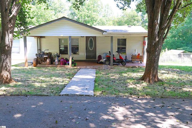 251 Crenshaw Road, Cowpens, SC 29330