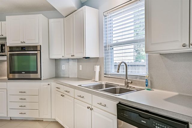 5018 Sherman Boulevard, Galveston, TX 77551