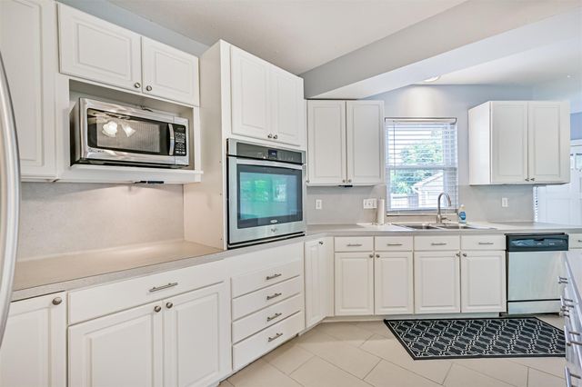 5018 Sherman Boulevard, Galveston, TX 77551