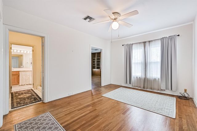 5018 Sherman Boulevard, Galveston, TX 77551