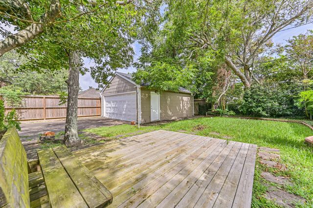 5018 Sherman Boulevard, Galveston, TX 77551