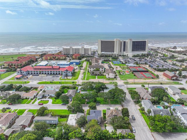 5018 Sherman Boulevard, Galveston, TX 77551