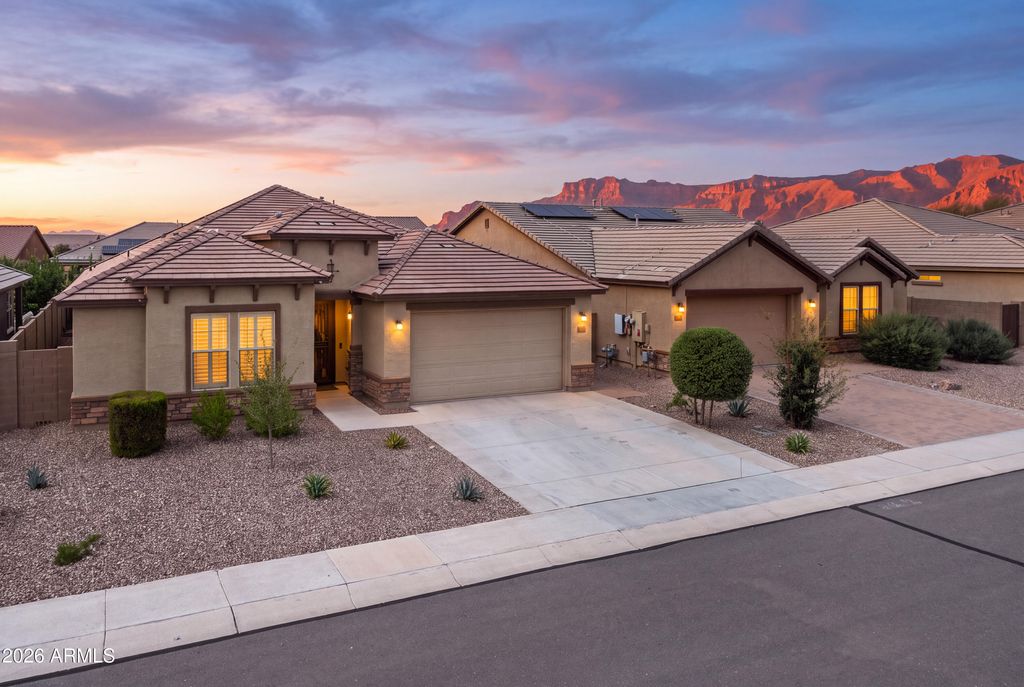 12106 E CHIRICAHUA Place, Gold Canyon, AZ 85118 — photo 2