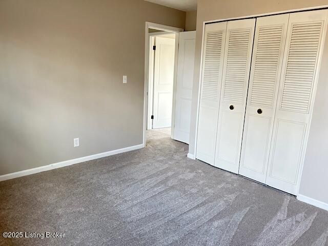 2009 Meadowgate Ln, Louisville, KY 40223