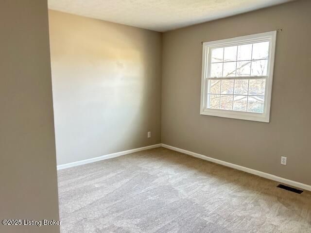 2009 Meadowgate Ln, Louisville, KY 40223