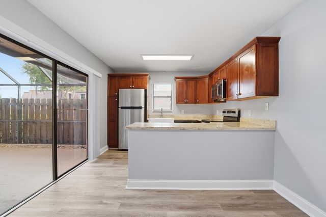 7600 Courtyard Run, Boca Raton, FL 33433