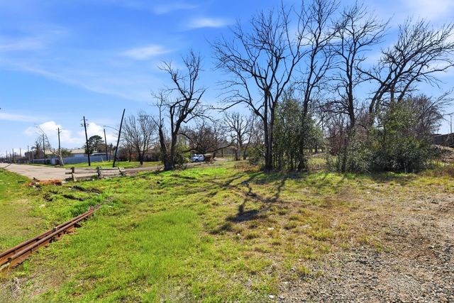 2203 Semmes Street, Houston, TX 77026