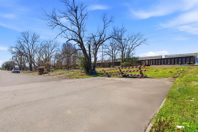 2203 Semmes Street, Houston, TX 77026