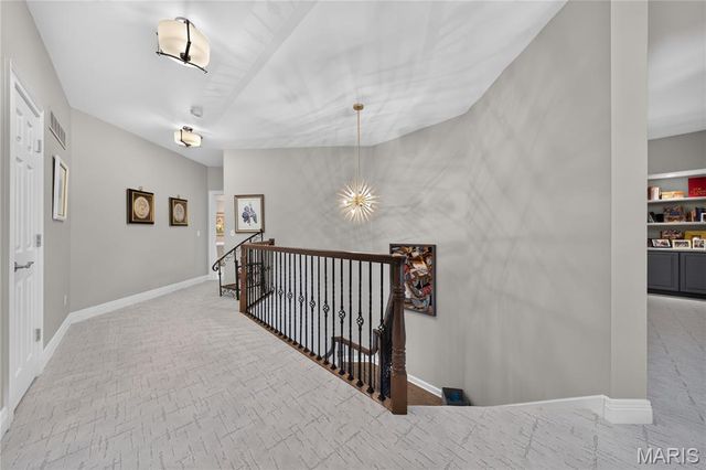 568 Upper Conway Circle, Chesterfield, MO 63017