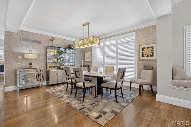 568 Upper Conway Circle, Chesterfield, MO 63017