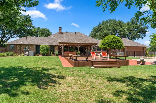 10612 Live Oak Drive, Forney, TX 75126