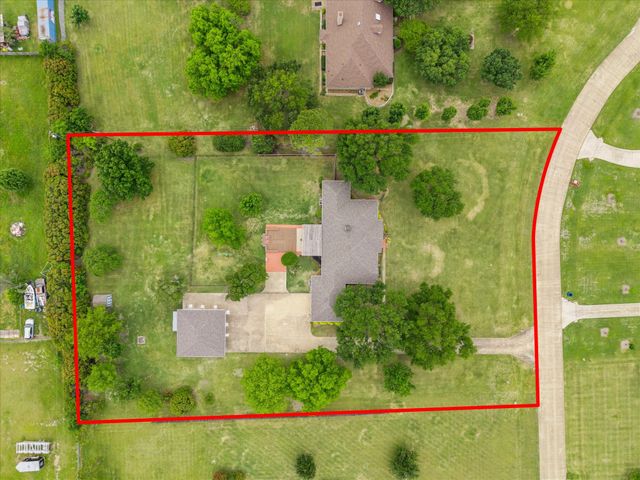 10612 Live Oak Drive, Forney, TX 75126