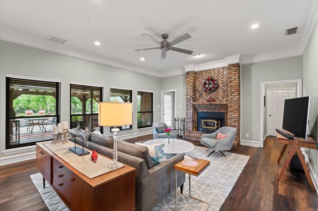 10612 Live Oak Drive, Forney, TX 75126