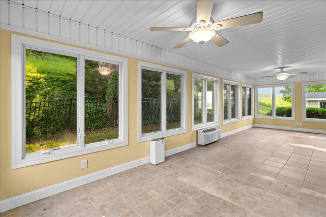 1578 Old Ringgold Road, Rocky Face, GA 30740