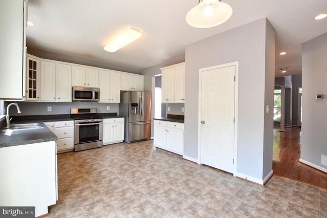 1007 WRIGHT CT, Fredericksburg, VA 22401