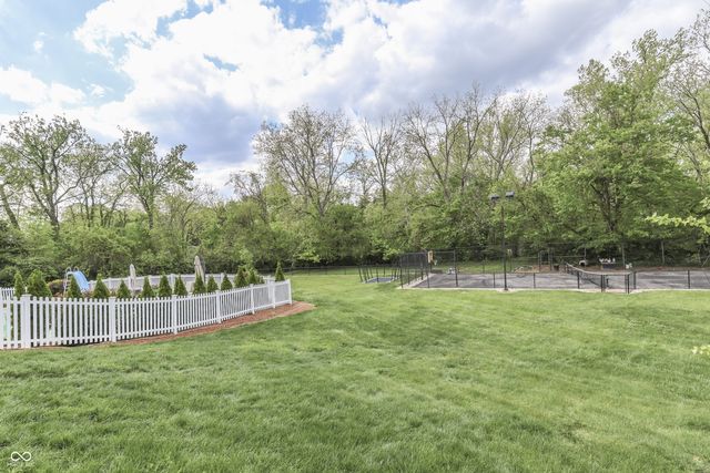 7082 Tremont Drive, Bargersville, IN 46106