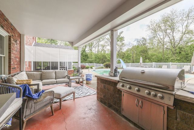 7082 Tremont Drive, Bargersville, IN 46106
