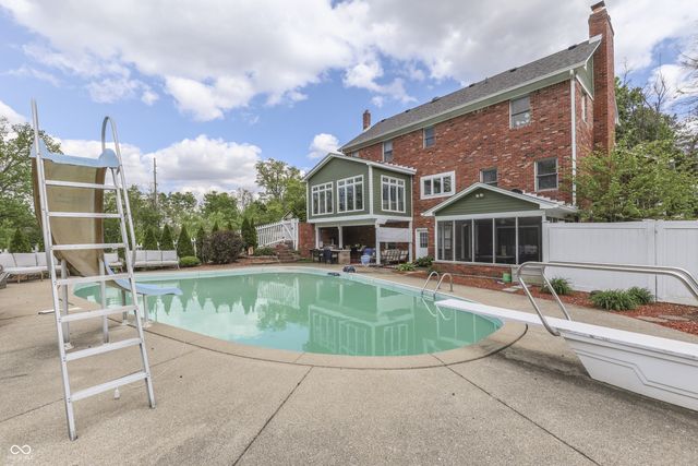 7082 Tremont Drive, Bargersville, IN 46106