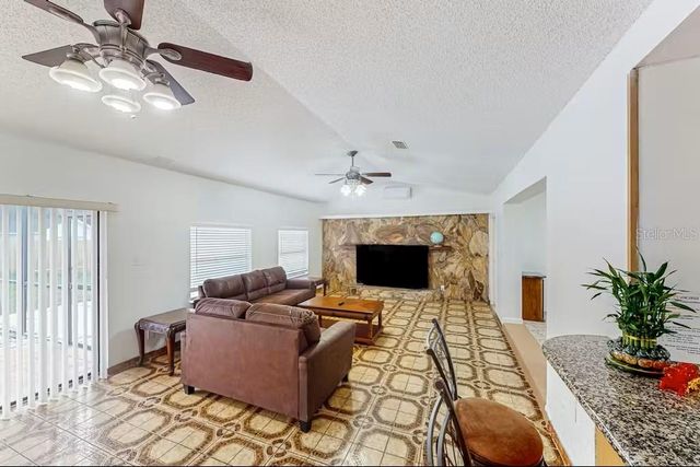 6223 TRAVIS BOULEVARD, Tampa, FL 33610