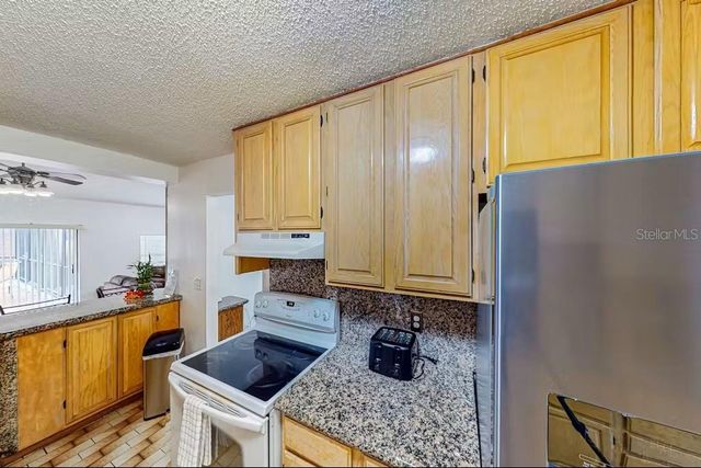 6223 TRAVIS BOULEVARD, Tampa, FL 33610