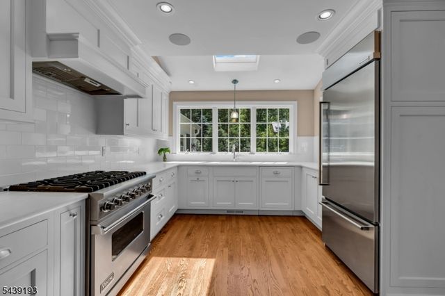 15 Mountainview, Mountainside Boro, NJ 07092