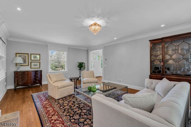 15 Mountainview, Mountainside Boro, NJ 07092