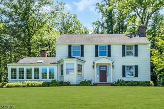 15 Mountainview, Mountainside Boro, NJ 07092