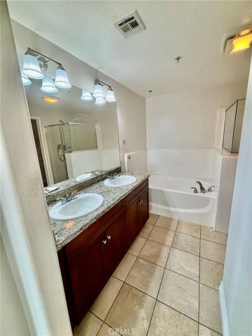 629 Traction Avenue 606, Los Angeles, CA 90013