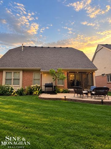 43550 Perignon Drive, Sterling Heights, MI 48314