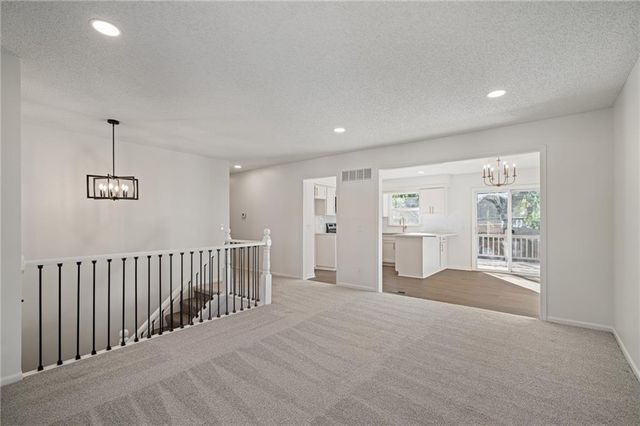 1027 W Wabash Terrace, Olathe, KS 66061