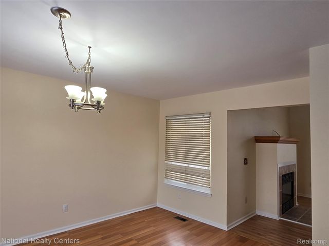 2727 Riverside Drive, Waterford Charter Township, MI 48329