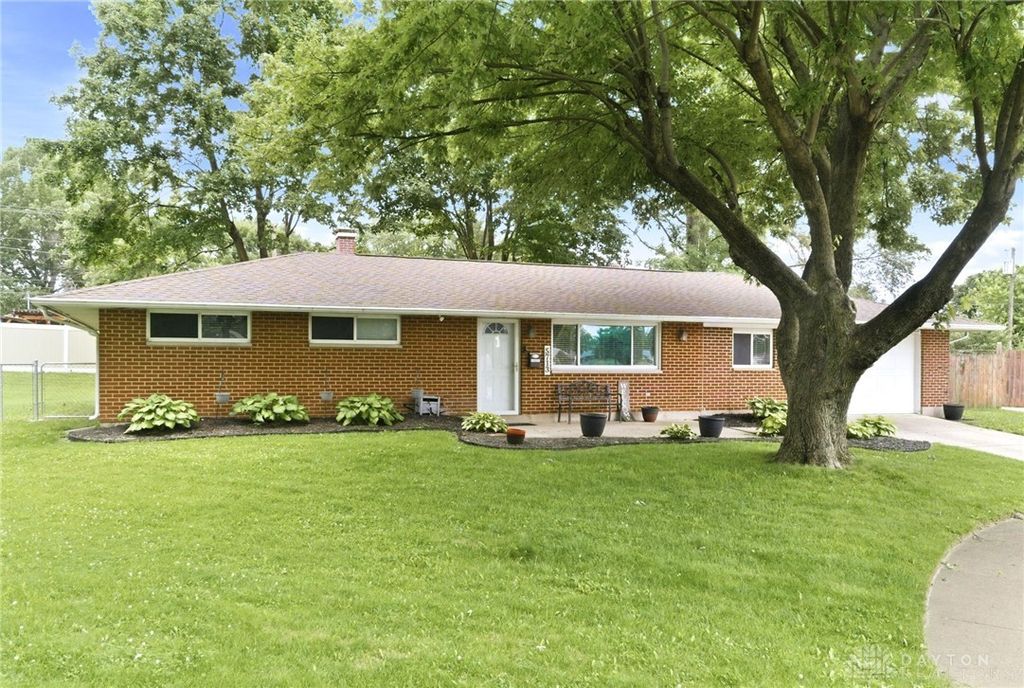 5713 Hubbard Court, Huber Heights, OH 45424
