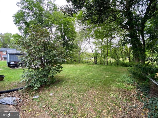 317 HIBBS AVE, Glenolden, PA 19036