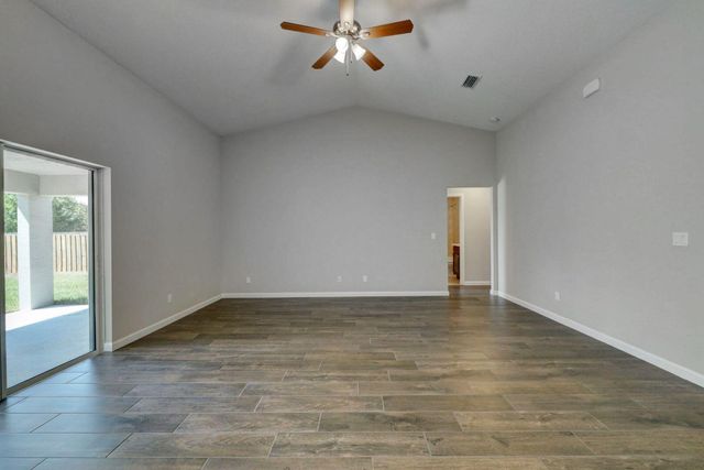5737 NW Jigsaw Lane, Port St. Lucie, Port St Lucie, FL 34986
