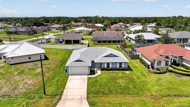 5737 NW Jigsaw Lane, Port St. Lucie, Port St Lucie, FL 34986