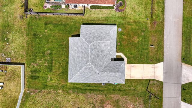 5737 NW Jigsaw Lane, Port St. Lucie, Port St Lucie, FL 34986