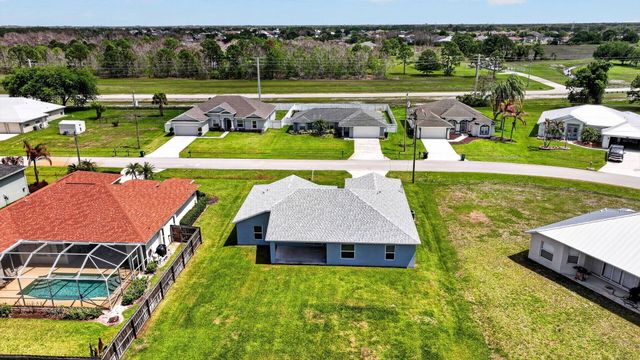 5737 NW Jigsaw Lane, Port St. Lucie, Port St Lucie, FL 34986