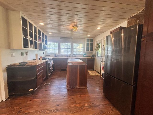 55 Aquone Road, Andrews, NC 28901