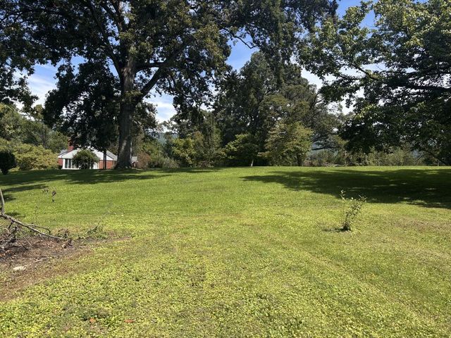 55 Aquone Road, Andrews, NC 28901