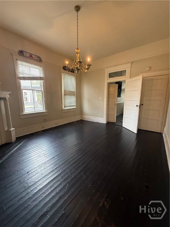 Image 16 of property listing at 115 W 37th Street, Savannah, GA 31401