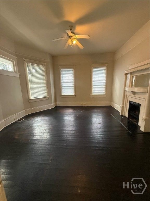 Image 20 of property listing at 115 W 37th Street, Savannah, GA 31401