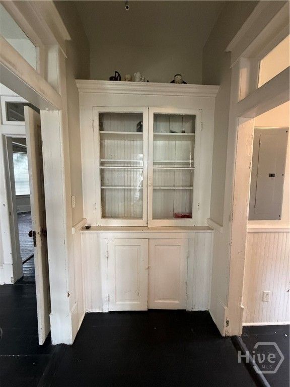 Image 9 of property listing at 115 W 37th Street, Savannah, GA 31401