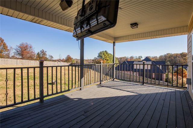 294 Arlington Way, Tontitown, AR 72762