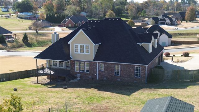 294 Arlington Way, Tontitown, AR 72762