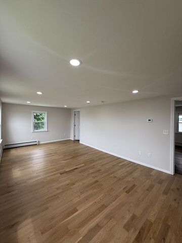 1635 Osgood St 2, North Andover, MA 01845
