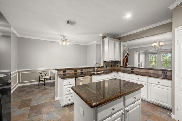 5420 Kansas Street A, Houston, TX 77007