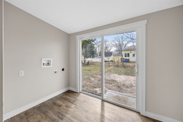1106 9th Street SE, Cedar Rapids, IA 52401