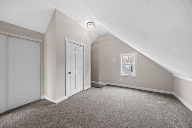 1106 9th Street SE, Cedar Rapids, IA 52401